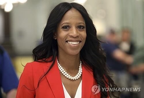 미아 러브 전 미 연방 하원의원의 생전 모습