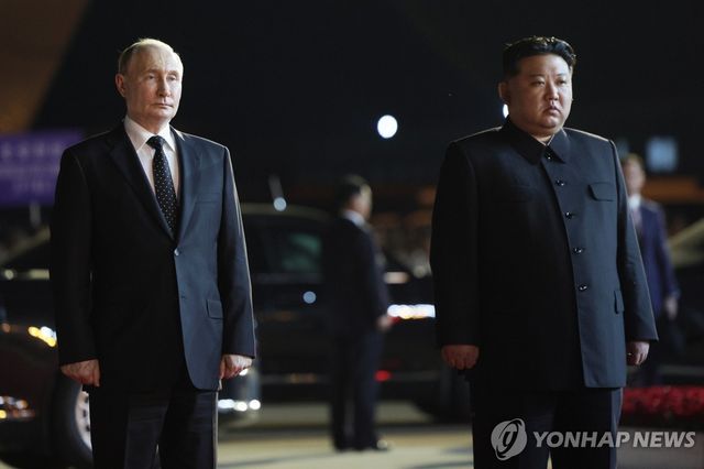블라디미르 푸틴 러시아 대통령과 김정은 북한 국무위원장