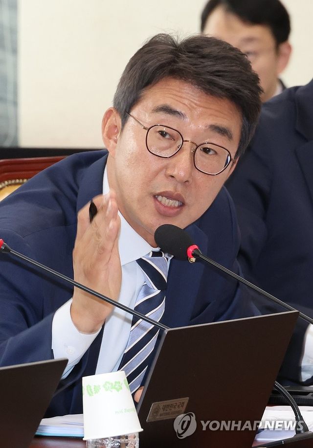 질의하는 노종면 의원