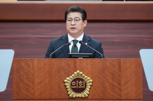 도정 질의하는 최형렬 전북특별자치도의회 의원