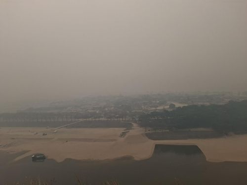 연기 가득한 하회마을