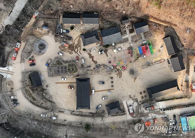 예비 중수 작업으로 분주한 대전사