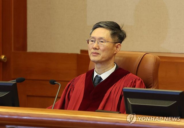 박성재 법무부 장관 탄핵심판 참석한 문형배 권한대행