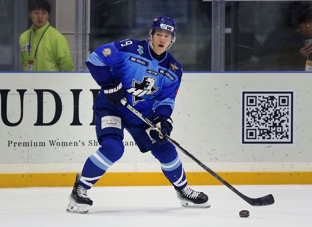 개인 통산 2번째 아시아리그 아이스하키 MVP에 뽑힌 HL안양 김상욱