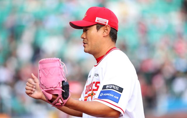 불혹의 홀드와 노경은