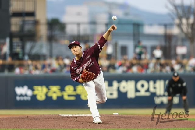 데뷔전 122구 역투로 승리를 따낸 키움 정현우