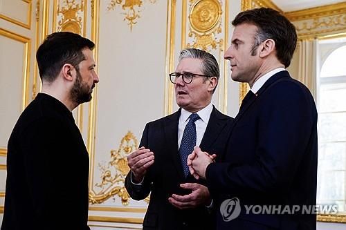 다시 만난 세 정상