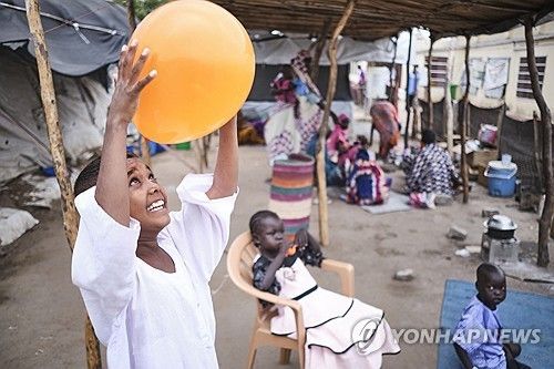 남수단 내 난민 캠프의 수단 어린이들