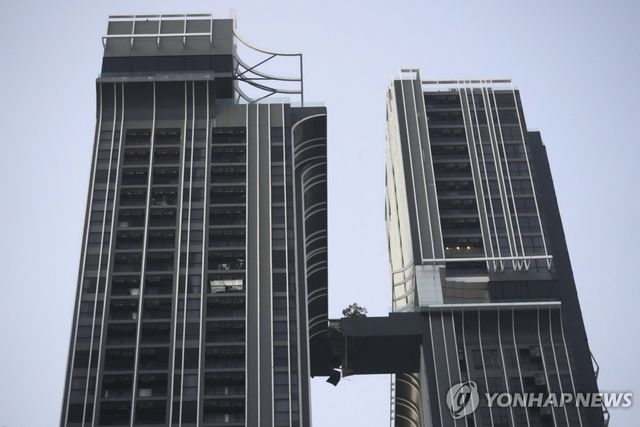 미얀마 지진으로 피해 입은 태국 고층 빌딩