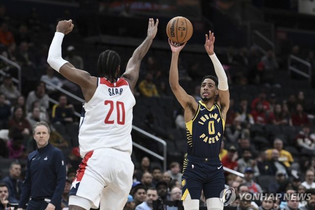 인디애나 타이리스 할리버튼(0번)의 슛