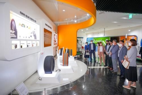 한국타이어, 대전교통문화연수원에 '드라이빙 스쿨' 문 열어