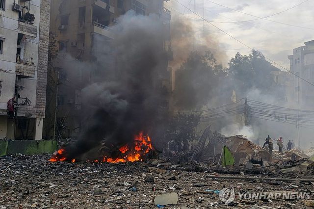 이스라엘, 레바논 폭격