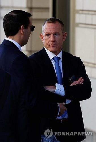 AP통신 백악관 취재팀장과 워싱턴지국 사진팀장