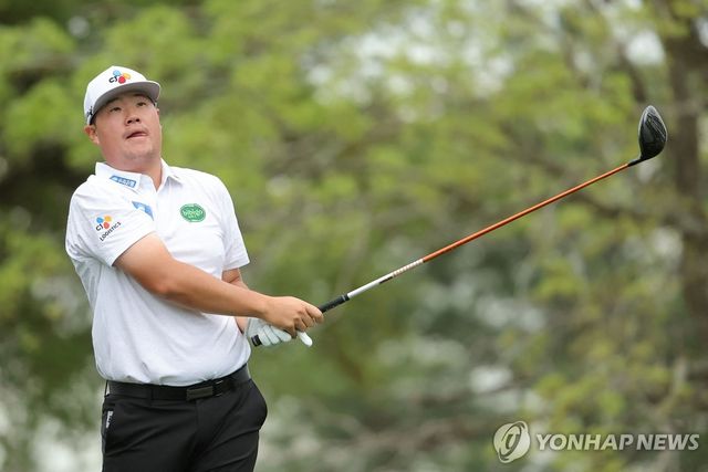 임성재의 2라운드 경기 모습