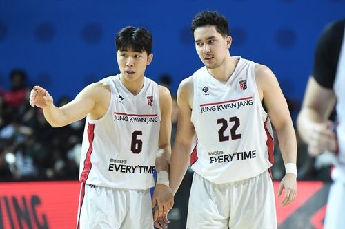 박지훈과 하비 고메즈