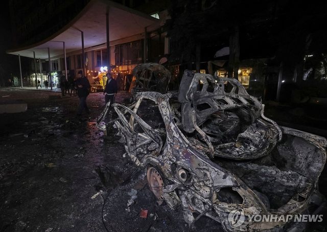 29일(현지시간) 러시아의 드론 공격을 받은 우크라이나 하르키우 현장