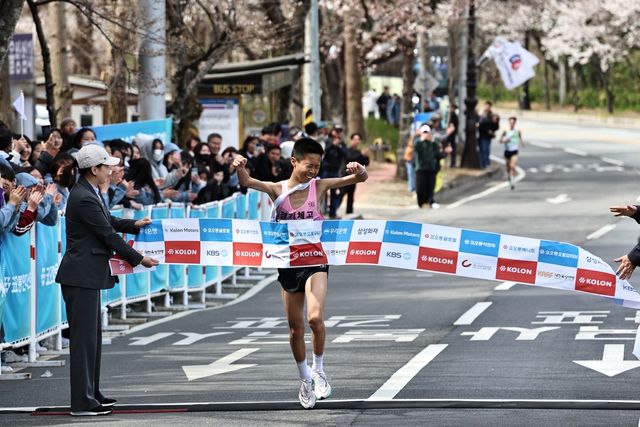 경기체고, 코오롱구간마라톤 남자부 우승 