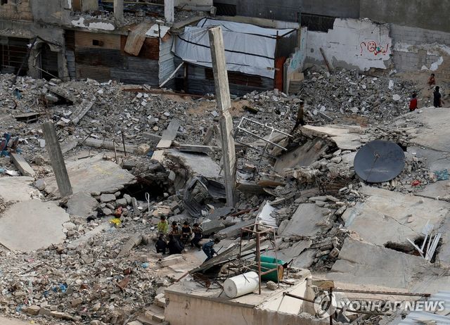 폐허가 된 팔레스타인 가자지구