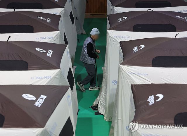 대피소에서 맞이하는 또 하루