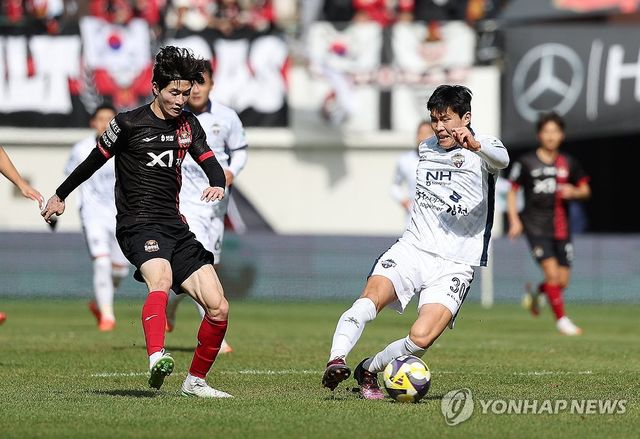 수비 나선 김봉수