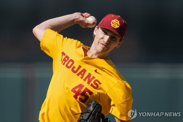 서던 캘리포니아 대학교 투수 제이든 애거시