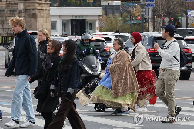 '서울 꽃샘추위 춥네'