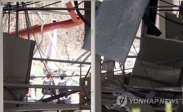 사상자 8명 발생한 수소탱크 폭발현장 현장 감식