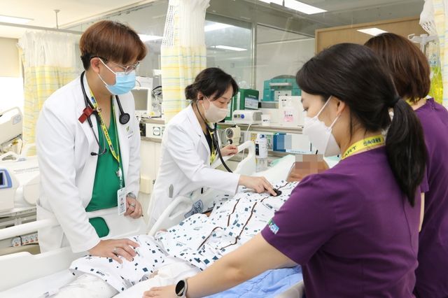 신속대응팀 진료 모습