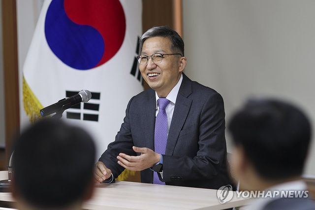 '계엄수사 총지휘' 우종수 국수본부장 퇴임