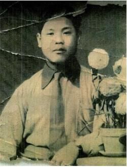 군 복무 중 촬영된 故 김익장 일병