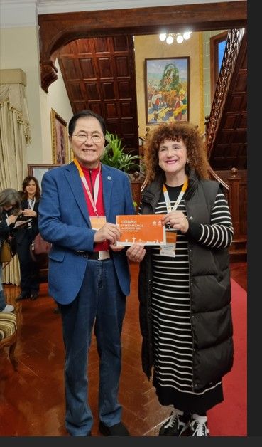 이사회 참석한 신우철(왼쪽) 완도군수