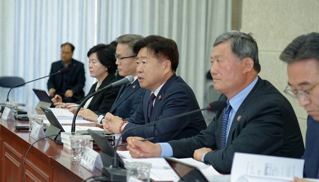 발언하는 오영훈 제주지사