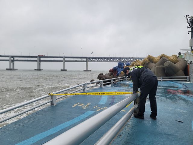 예방 활동 펼치는 해경