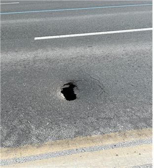 이군이 발견한 싱크홀