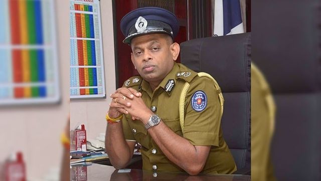 데샤반두 텐나쿤 스리랑카 경찰청장