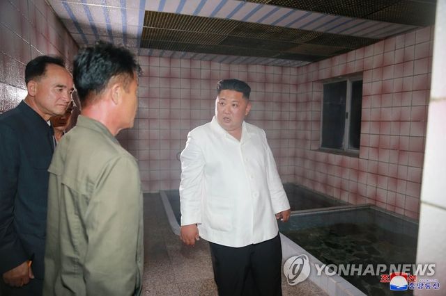 김정은, 함경북도 온포휴양소 시찰