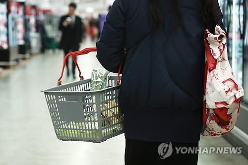 소비자원 "가격 집중관리 품목 10개로…쌀·커피믹스·빵 추가"