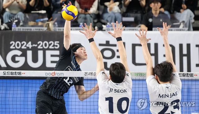 전광인의 강력한 공격