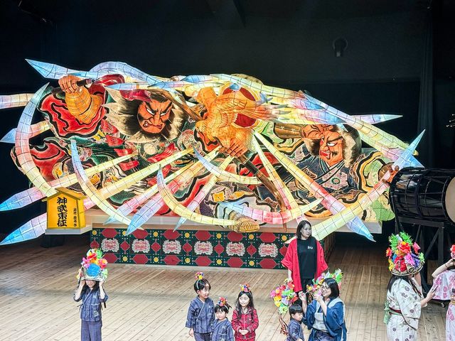 아오모리야 리조트의 공연. 아오모리의 축제 '네부타'를 재해석한 것이다. [사진/권혁창 기자] 