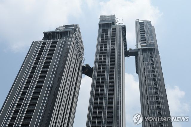 구름다리 붕괴한 권영준 씨 거주 방콕 콘도