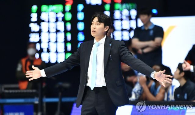 소노의 김태술 감독