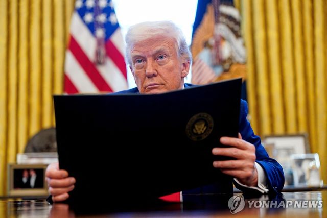 도널드 트럼프 대통령 