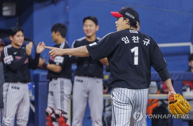 키움 타선 꽁꽁 묶은 임찬규