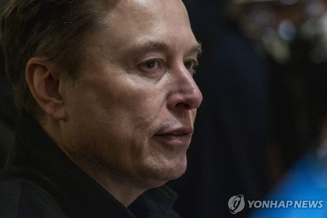 10일 백악관 각료 회의 참석한 일론 머스크 테슬라 최고경영자