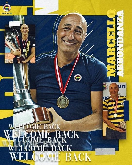 아본단자 감독의 페네르바체 감독 복귀를 알린 월드오브발리 보도