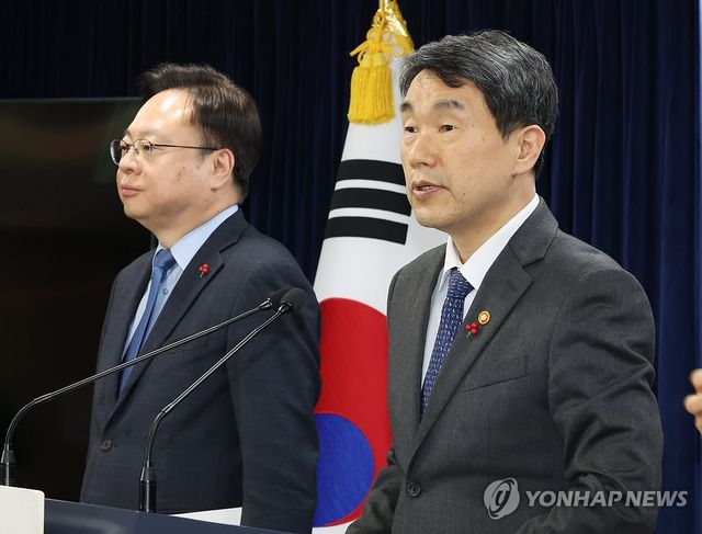 정부, 의료계와 의학 교육계에 드리는 말씀 발표