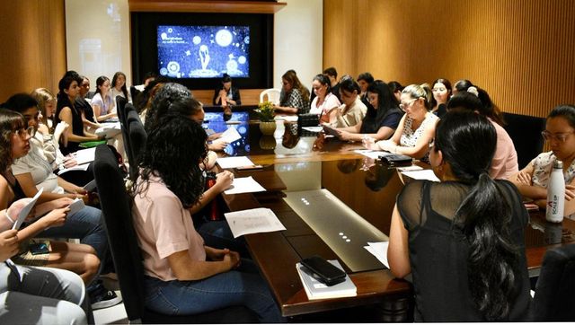 파라과이에서 10회째를 맞은 한국 문학 독서토론회 모습