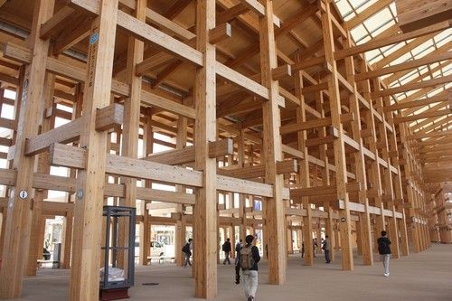 오사카엑스포의 상징물인 '그랜드 링' 내부 모습