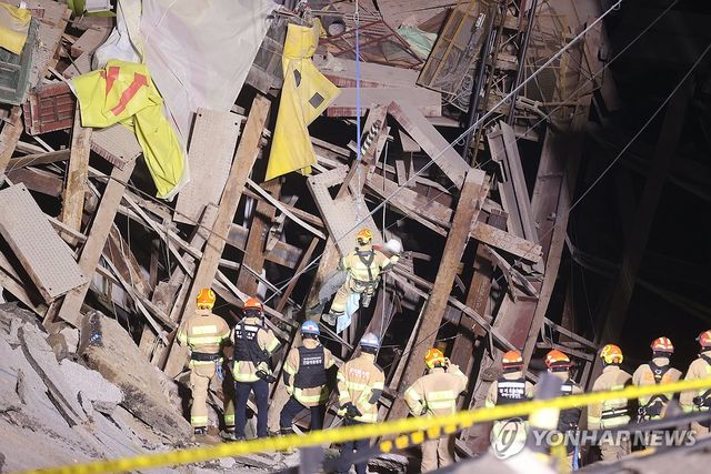 광명 신안산선 공사장 붕괴로 고립된 근로자 1명 구조