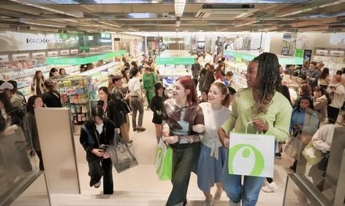 CJ올리브영 작년 매출 4조8천억원…전년 대비 24% 증가